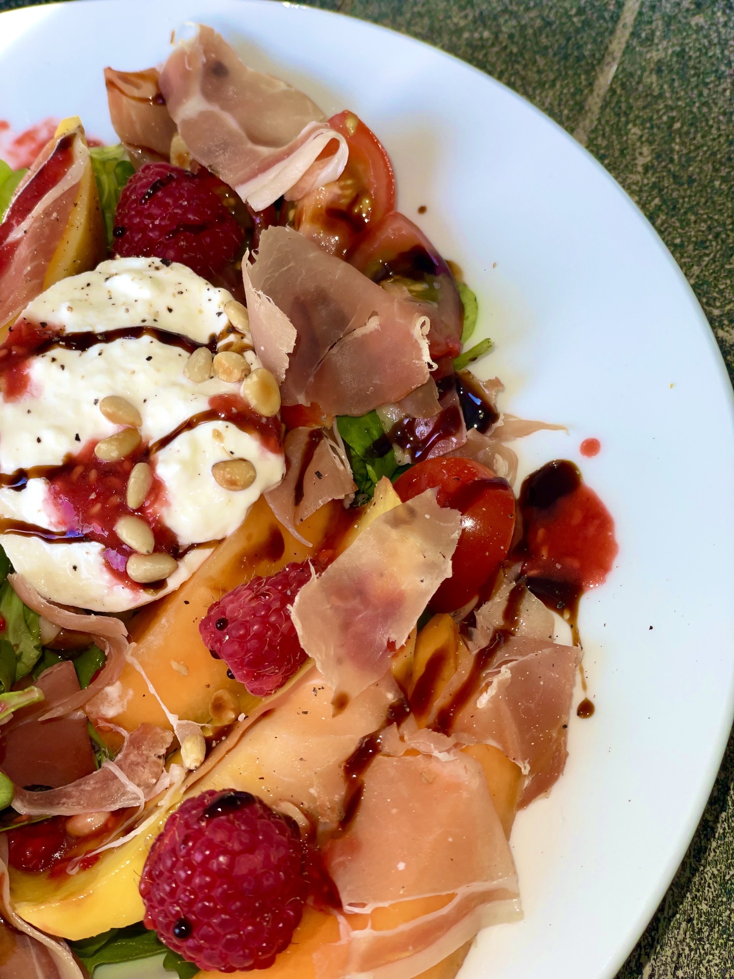 Heerlijk dineren op het fijne Ameland bij 📍Bravo