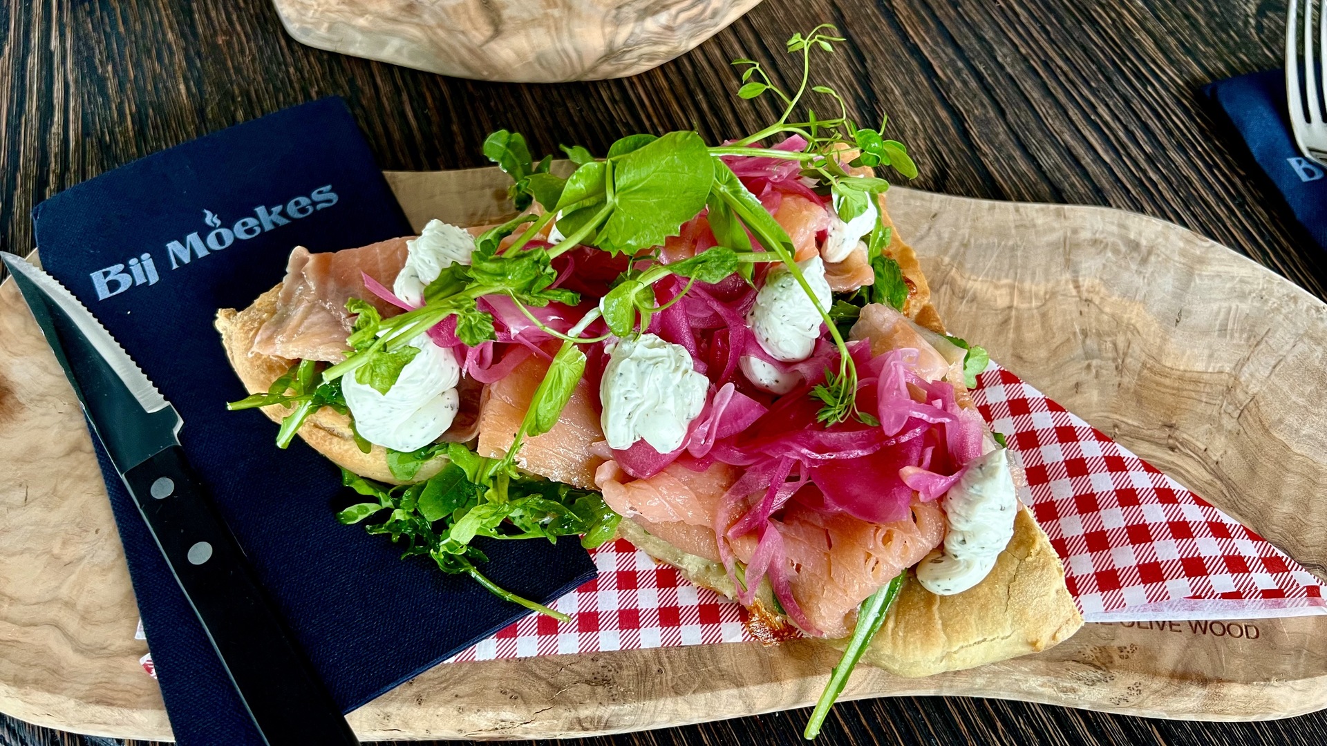 Review foto bij Bij Moekes