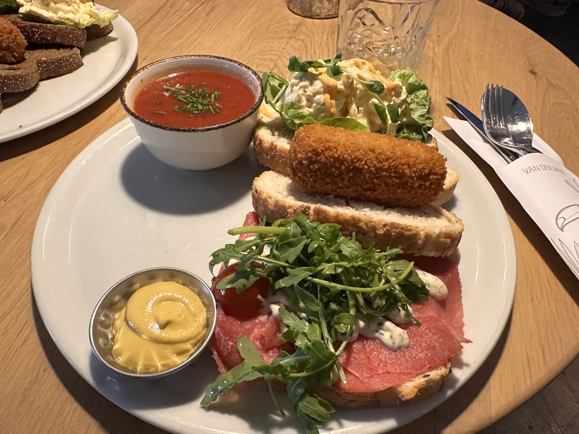 Review foto bij Van der Valk Hotel Amersfoort-A1