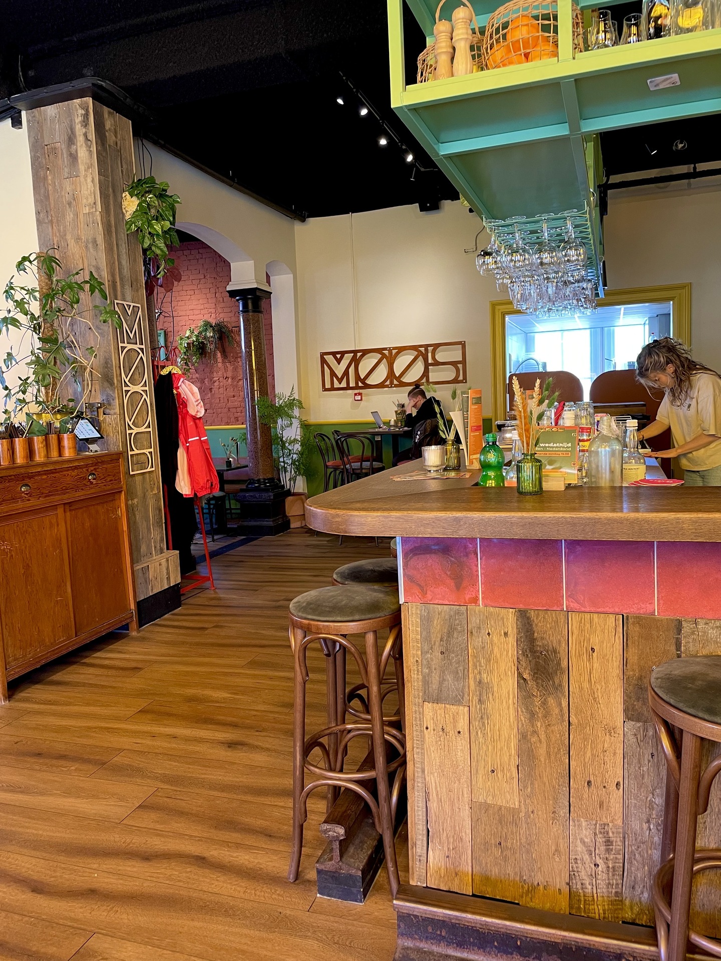 Review foto bij MOOS - Utrecht