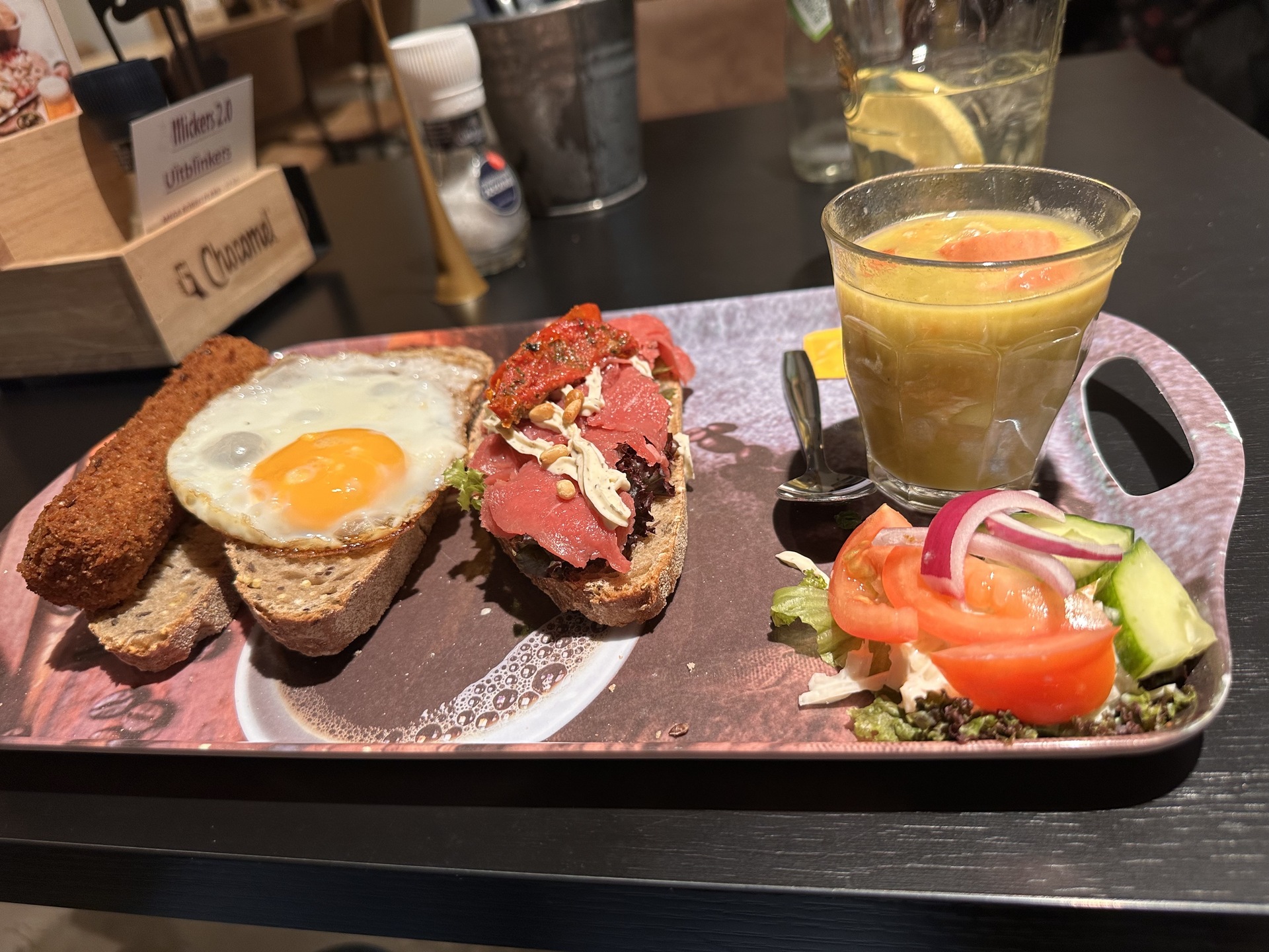 Review foto bij Lunchroom Mickers 2.0