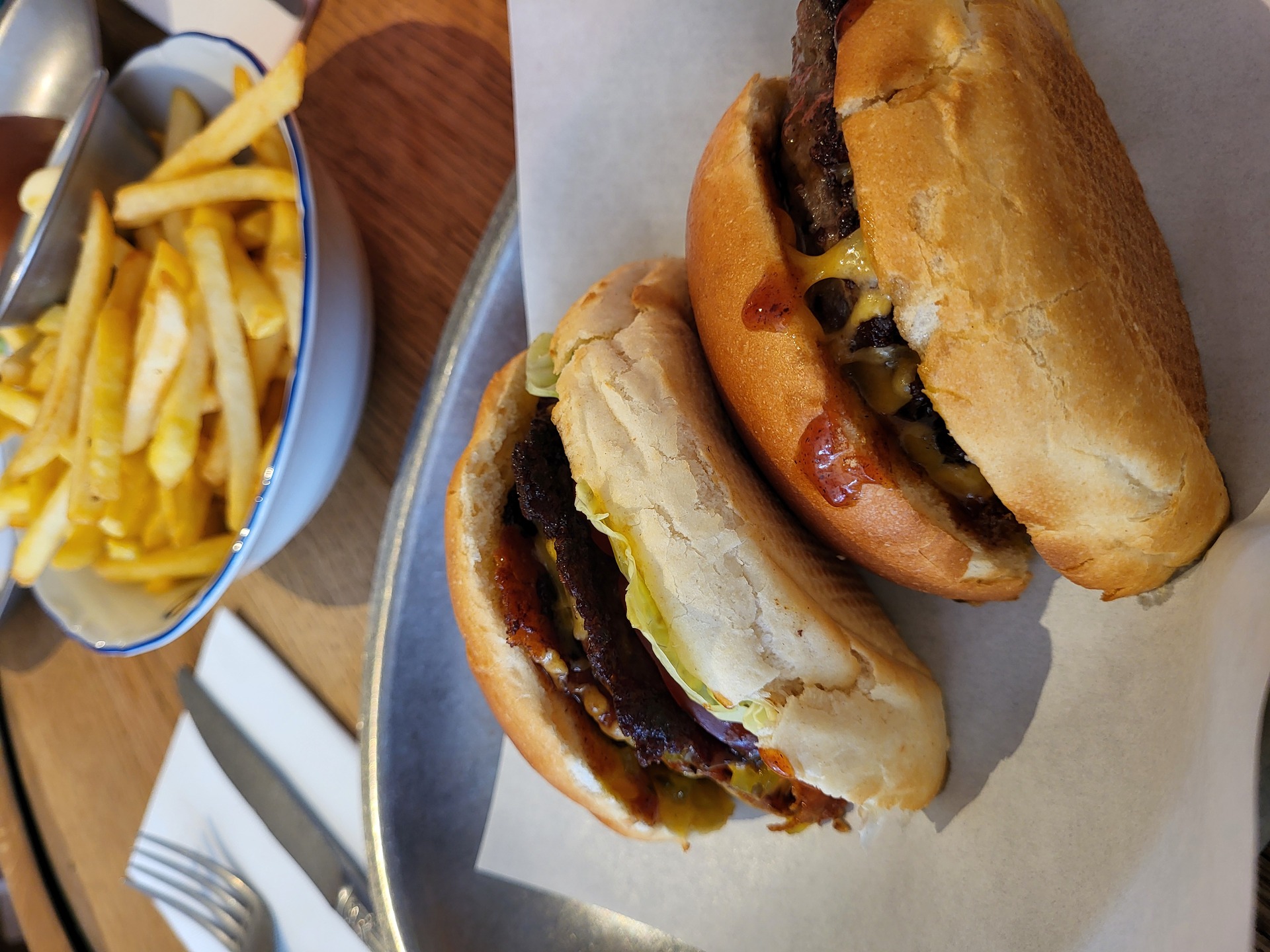 Review foto bij Léo Léo